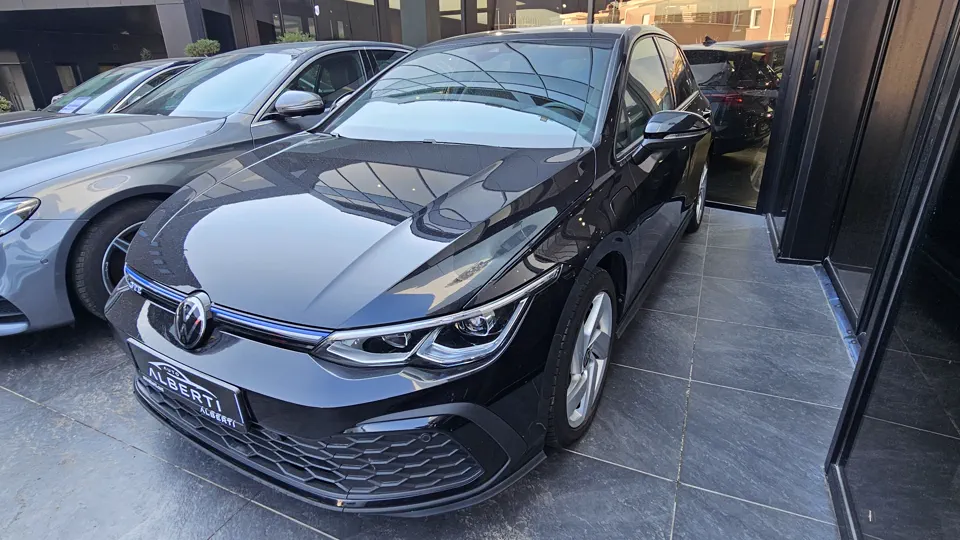 Volkswagen Golf 8 GTE