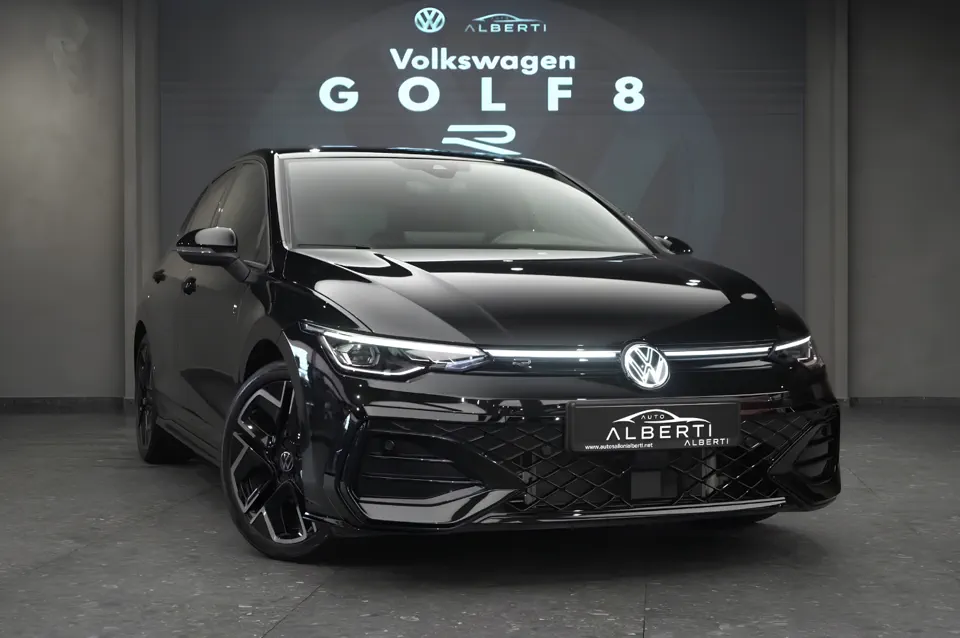 Volkswagen Golf 8 R-Line 2.0 DSG