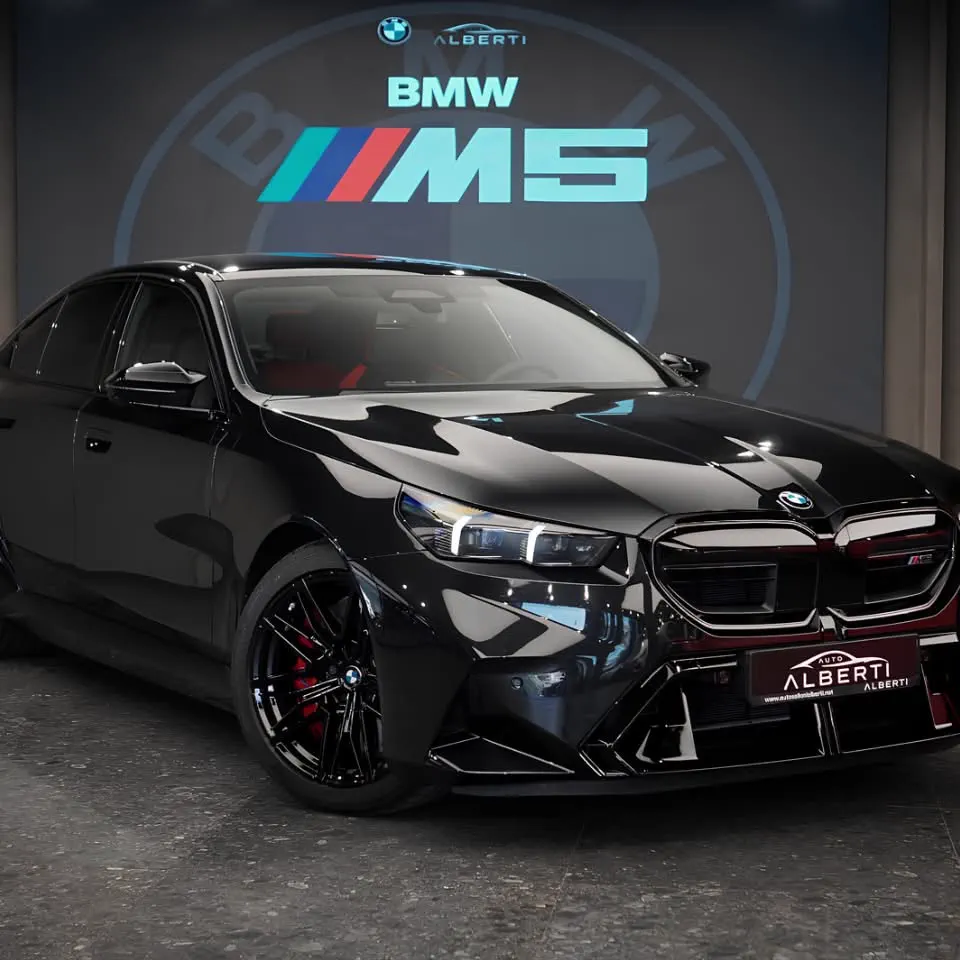 BMW M5 4.4 V8 X-Drive