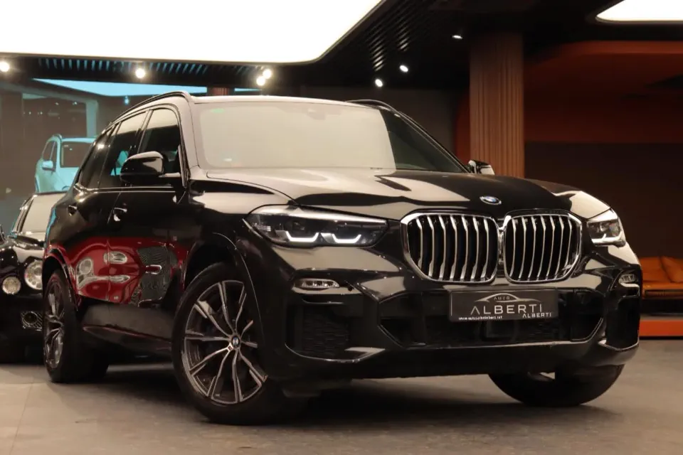 BMW X5 XDRIVE30D M Paket